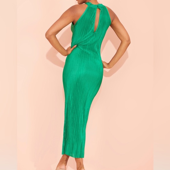 Green Plisse High Neck Midi Dress - Picture 2 of 3